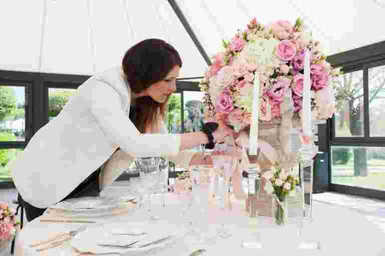 5 Reasons to Hire a Professional Wedding Planner